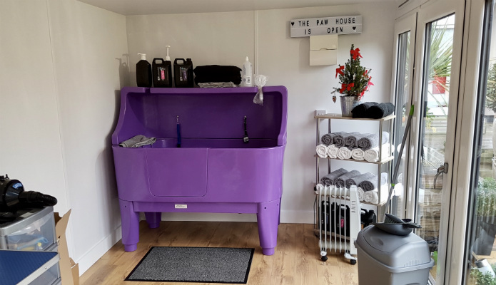 The Dog Grooming QCB garden studio and garden room